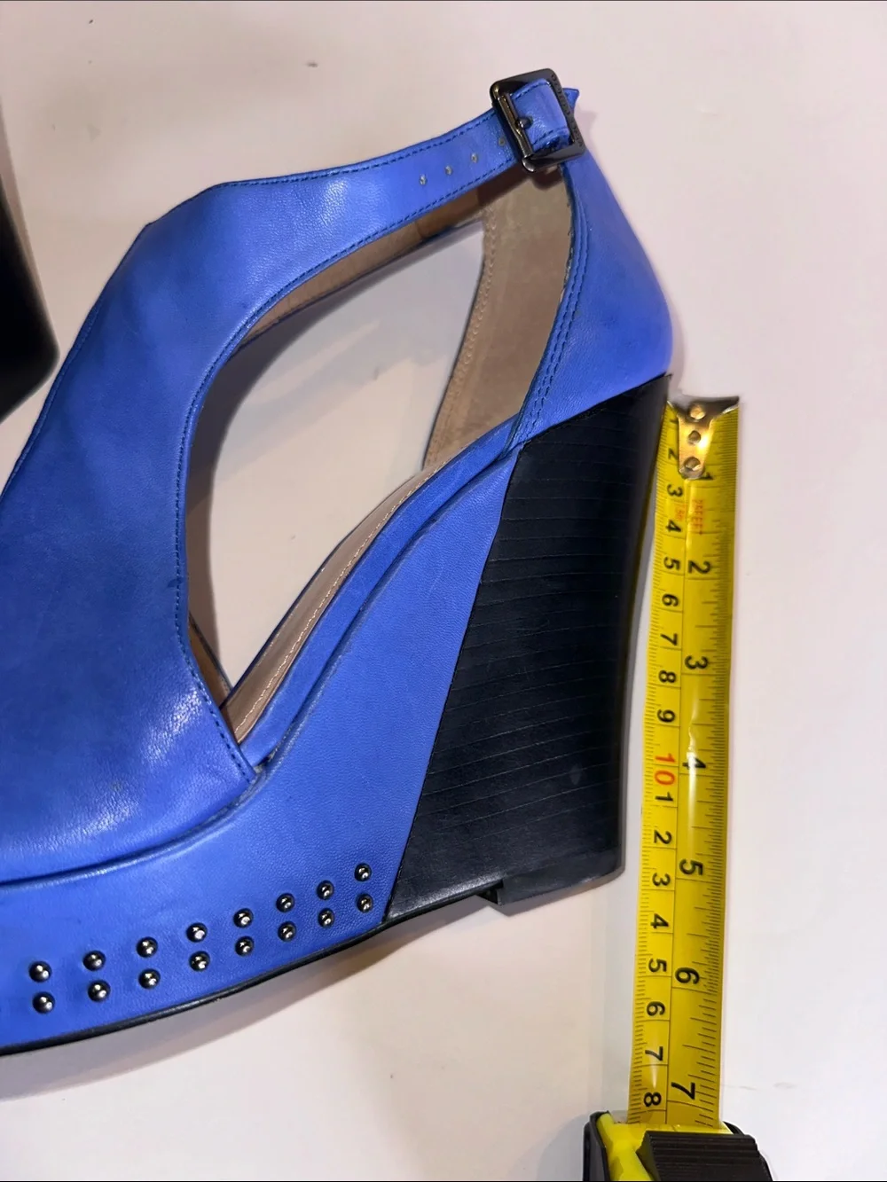 Vince Camuto Waylins Royal Blue Leather Open-Toe Slingback Wedges